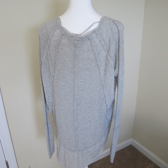 🔴🔴🔴SOLD🔴🔴🔴Free people Women's Long sleeve slouchy oversized Shirt top - Picture 3 of 6